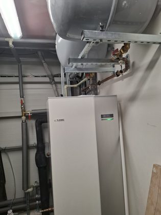 Realizace TČ NIBE země – voda 40kW