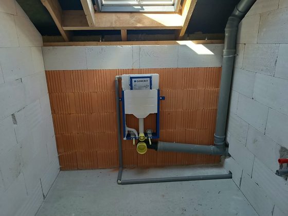 Instalace vody, kanalizace, vytápění, příprava pro TČ